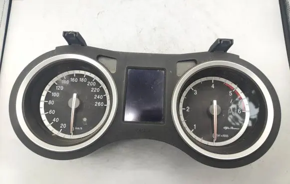 Alfa Romeo 159 Speedometer (instrument cluster) 0156072820 121206 A2C53172598