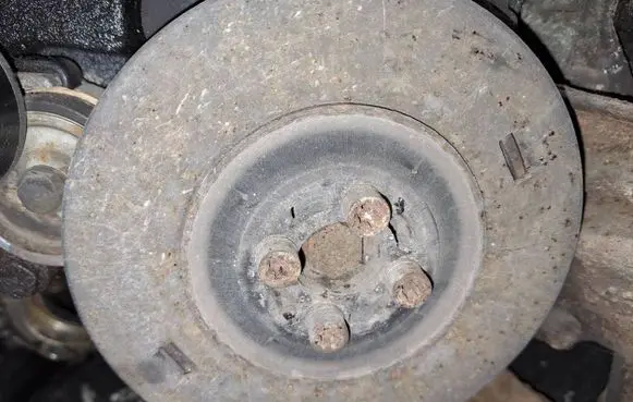 Alfa Romeo 156 Crankshaft pulley