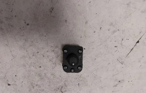 Audi Q2 - Wing mirror control module 4M0959565L cn10121576 11072017