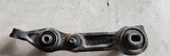 Mercedes-Benz E W211 Rear upper control arm/wishbone 21103