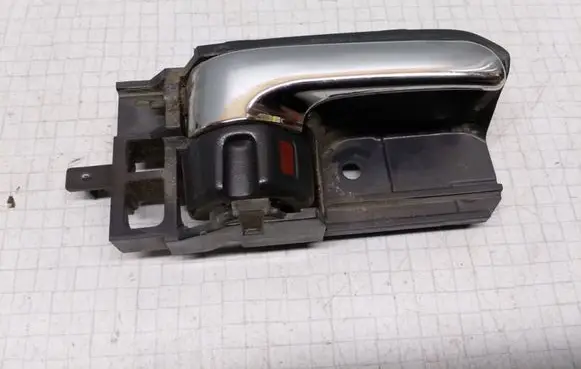 Toyota Corolla E120 E130 Front door interior handle