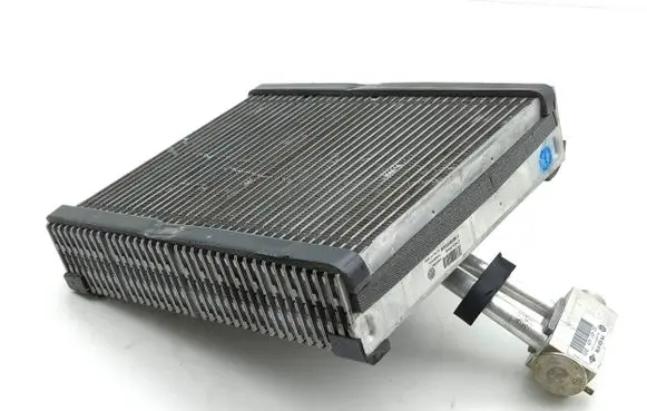 Porsche Cayenne (92A) Air conditioning (A/C) radiator (interior) 7P0820101A 52434482