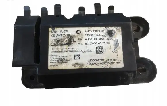 Smart ForFour II W453 Voltage converter inverter 