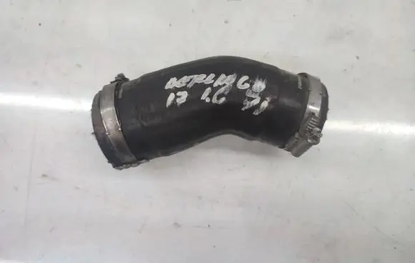Citroen Berlingo Intercooler hose/pipe