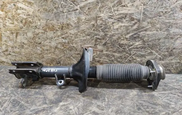 Hyundai Tucson LM Rear shock absorber/damper