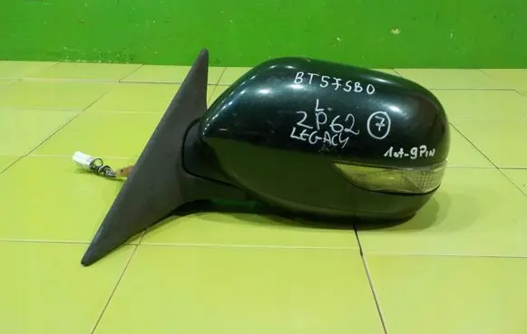 Subaru Legacy Front door electric wing mirror LEWE ZP62