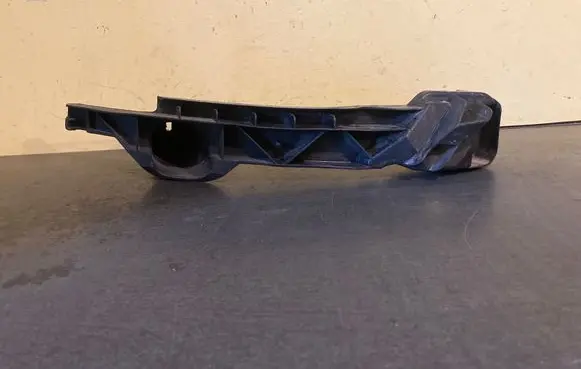 Volkswagen Golf V Front bumper mounting bracket 1K0807890A