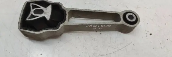 Volvo V70 Engine mount bracket 31430441