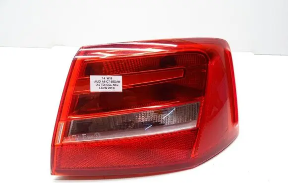 Rear/tail lights