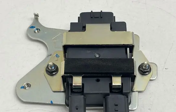 Nissan X-Trail T32 Fuel injection pump control unit/module 169108688R 0001019
