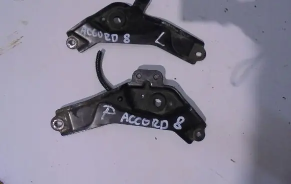 Honda Accord ABS pump bracket PASPRZEDNI