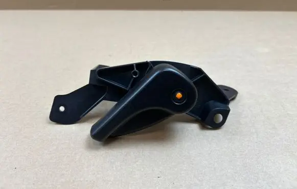 BMW X5 F15 Engine bonnet (hood) release handle 7284598