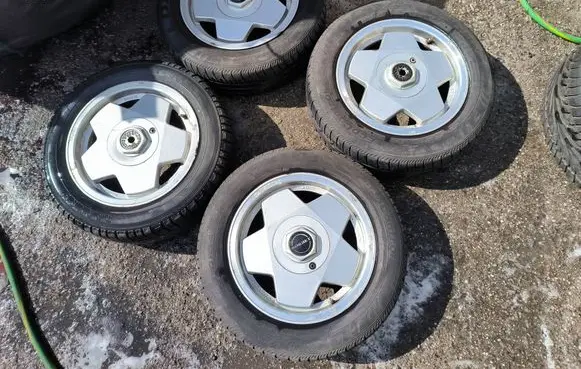 Opel Corsa C R14 alloy rim a60433