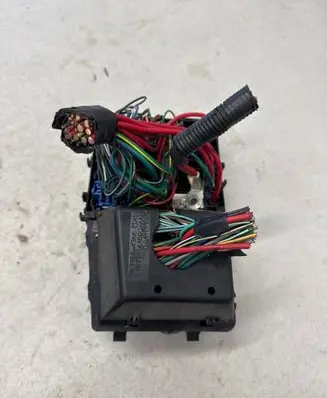 Ford Mondeo Mk III Fuse box set 1S7T14A390AA 71544475