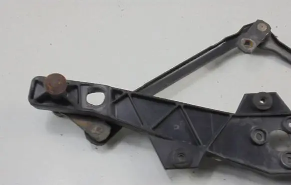 Jeep Grand Cherokee Front wiper linkage 