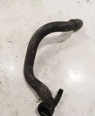 Volkswagen PASSAT B6 Engine coolant pipe/hose 1k0122291ba