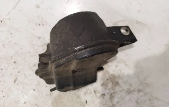 Volvo C30 Vacuum air tank 