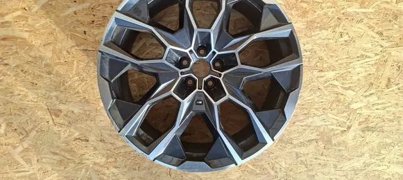 BMW X7 G07 R22 alloy rim 6895935 K65K575