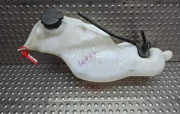 Dacia Dokker Windshield washer fluid reservoir/tank S27624233 289106925R