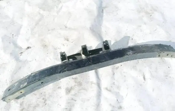 Opel Zafira B Front bumper cross member 24460537