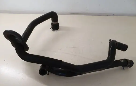 Audi A6 S6 C7 4G Engine coolant pipe/hose 4G2819350Q