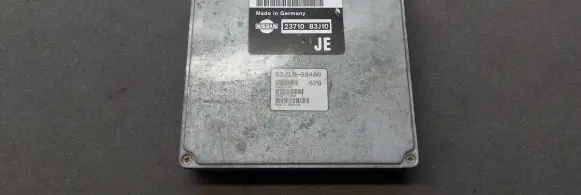 Nissan Primera Engine control unit/module 0261203093 2371083J10 83J1009400