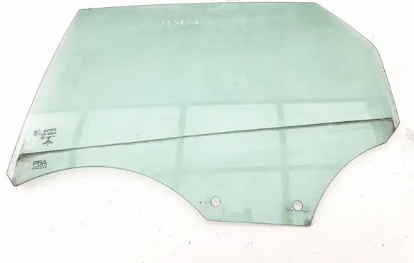 Peugeot 308 Rear door window glass