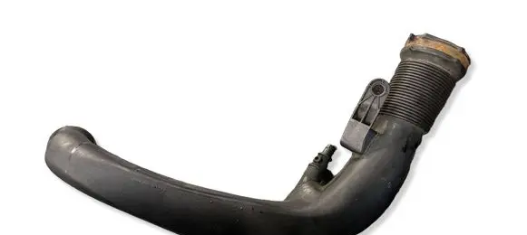 Volvo V40 Intercooler hose/pipe 31325985
