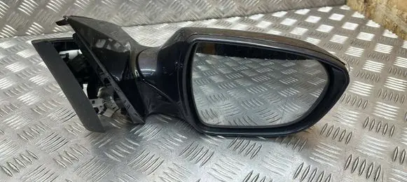 Hyundai Santa Fe Front door electric wing mirror A045611