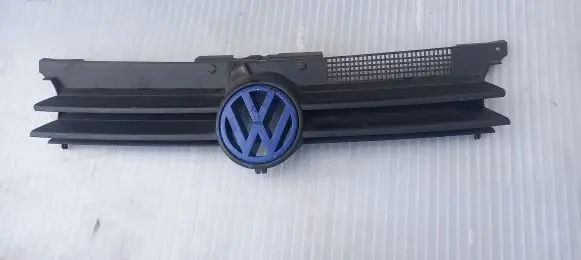 Volkswagen Golf III Front grill