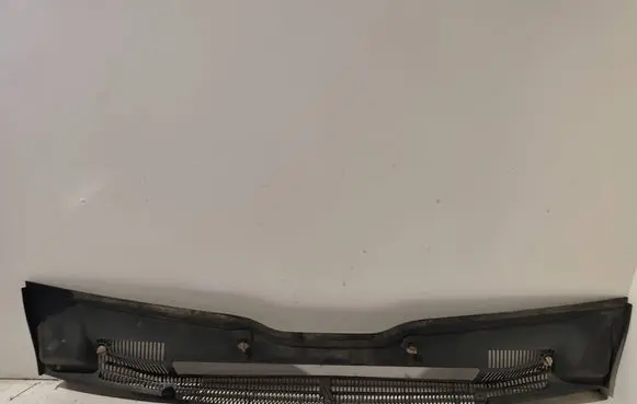 BMW X5 E53 Wiper trim 64318409048