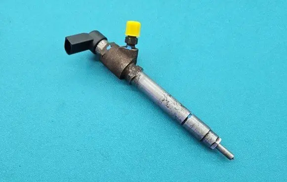 Jaguar XF X250 Fuel injector 5U3Q-9K546-AA IMPRK1425743