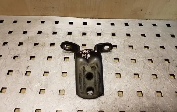 Nissan Note (E11) Rear door lower hinge