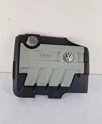 Engine cover (trim)