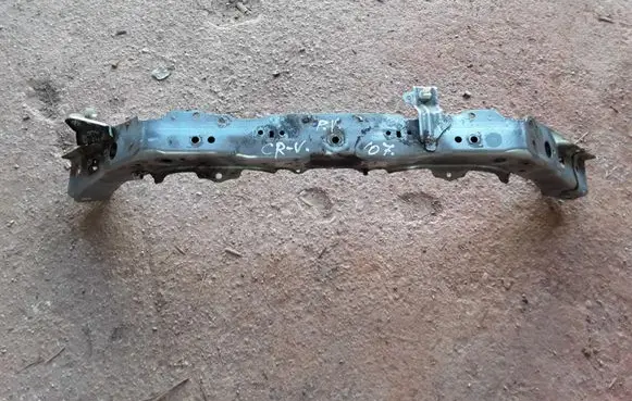 Honda CR-V Top upper radiator support slam panel NOCODE
