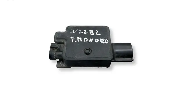 Ford Mondeo MK IV Fan control module 940002906 500035253412
