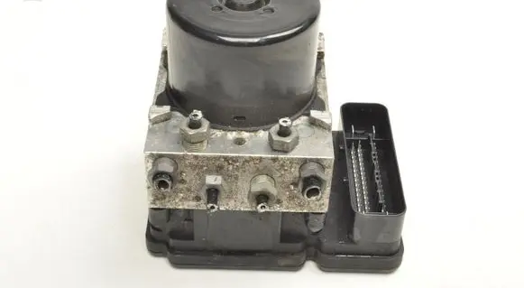 Volvo V50 ABS Pump 31317378