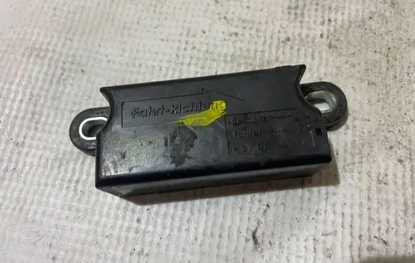 Mercedes-Benz CLS C219 Airbag deployment crash/impact sensor a0038200726 080701746 0038200726