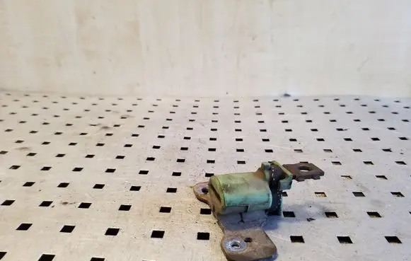 Muffler mount bracket/holder