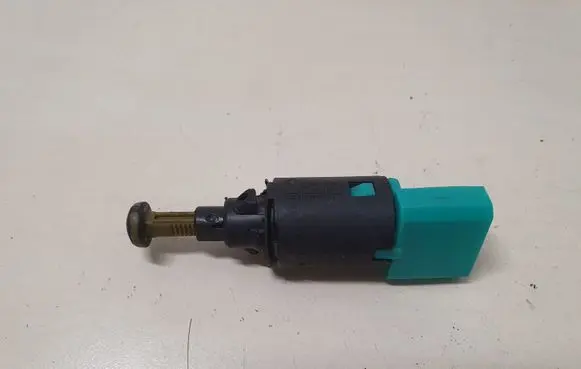Peugeot 407 Brake pedal sensor switch 9650688480