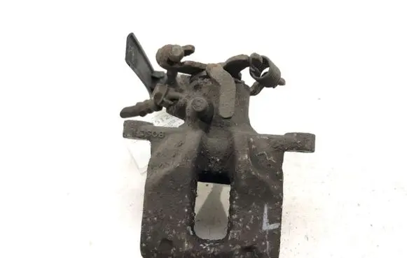 Toyota Auris E180 Rear brake caliper 