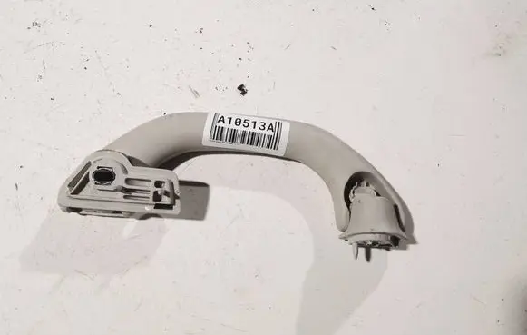 Volkswagen Polo IV 9N3 Rear interior roof grab handle