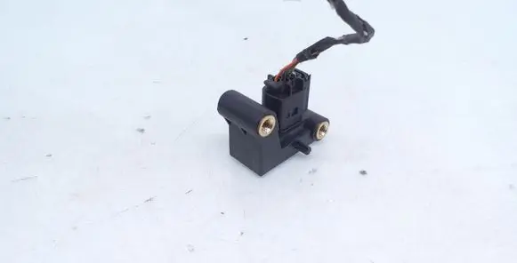 BMW 5 E60 E61 Airbag deployment crash/impact sensor 6977398 65776977398