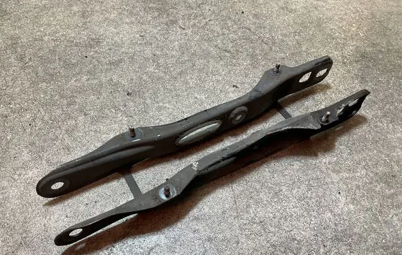 BMW 5 G30 G31 G38 Rear upper control arm/wishbone 6875104