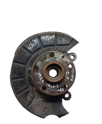 Front wheel hub