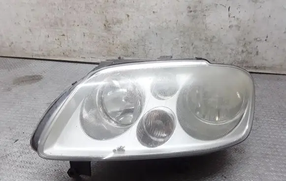 Volkswagen Touran I Headlight/headlamp 1T0941005D
