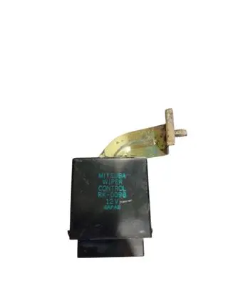 Subaru Impreza II Window wiper relay 