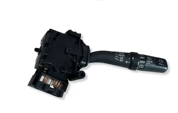 Toyota Avensis T250 Wiper control stalk 8465205170