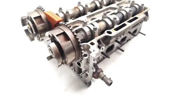Opel Corsa D Engine head 55562229 55562231