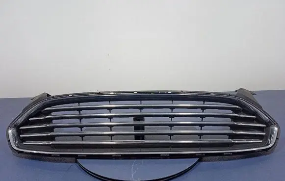 Ford Mondeo MK I Front grill DS738150JW
